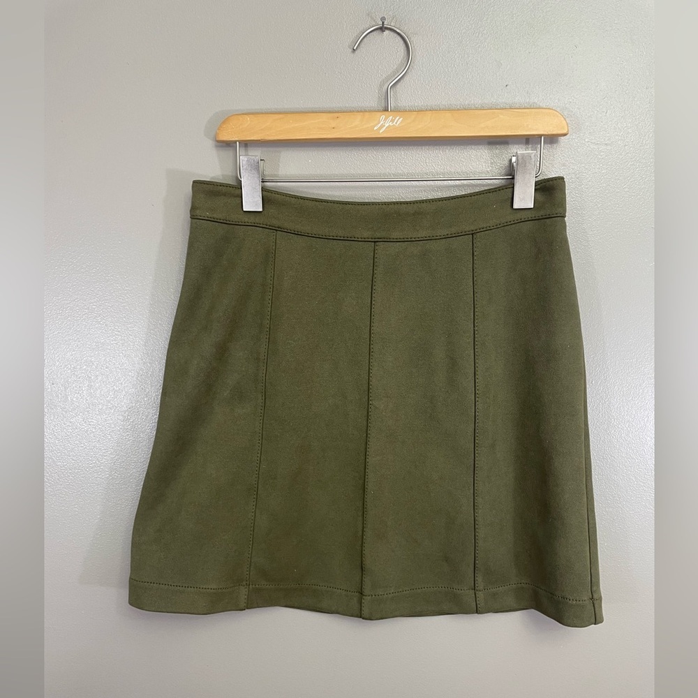ANTHROPOLOGIE Skirt Womens Sz 6 Maeve Jenny Seamed Detail Green Faux Suede Mini